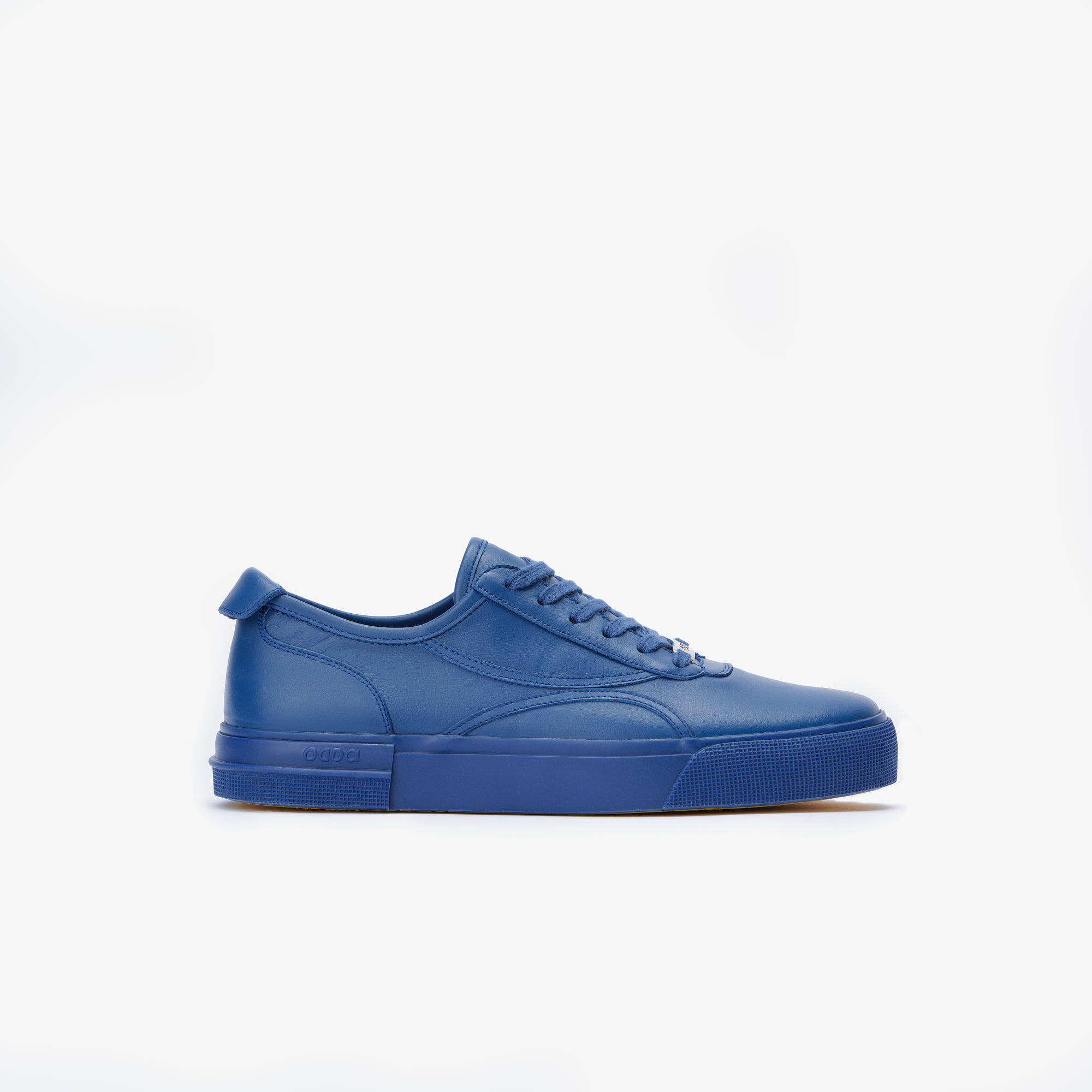 Women's blue leather sneakers 2025
