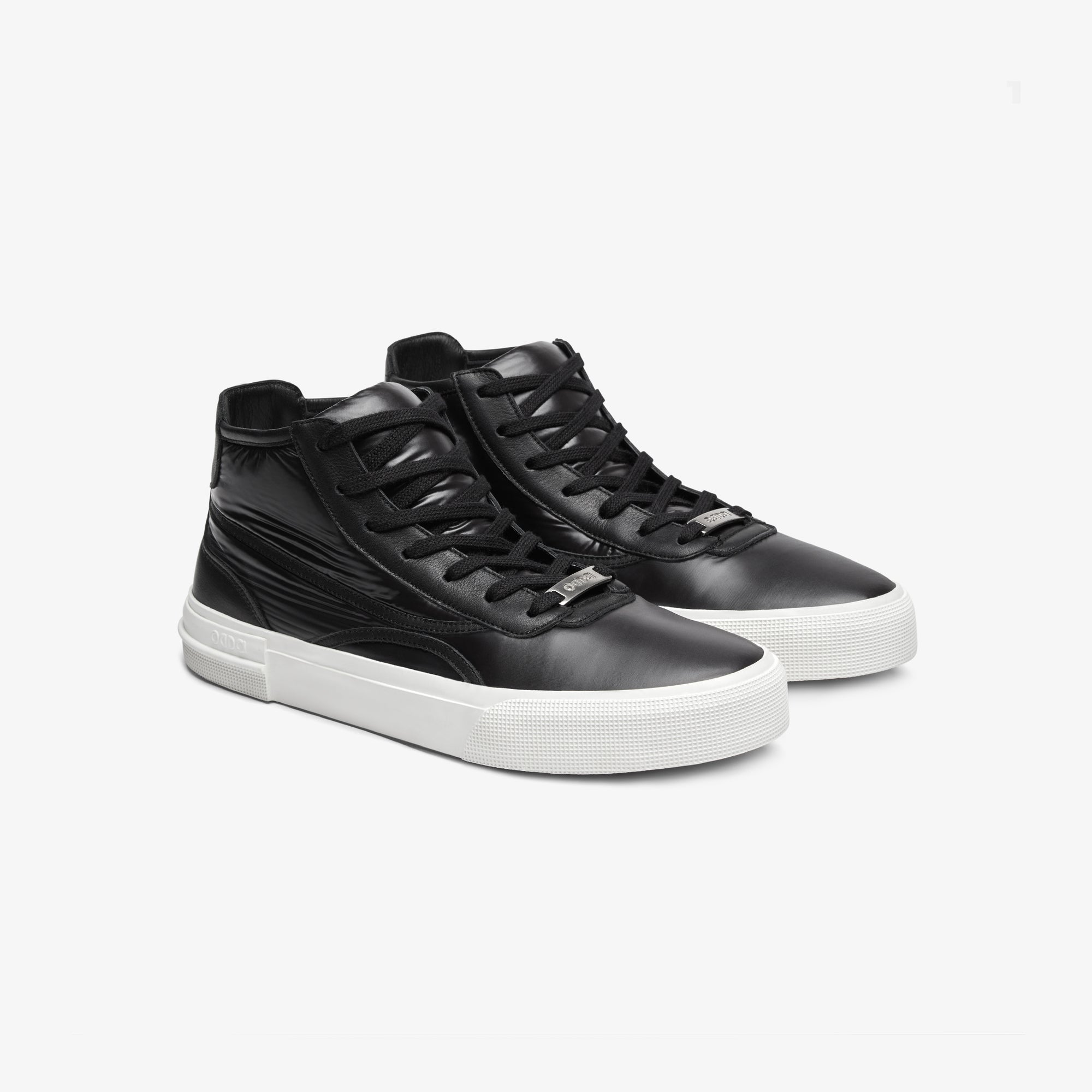 Sneakers altas negras de tela y piel unisex Untitled 8 frontal