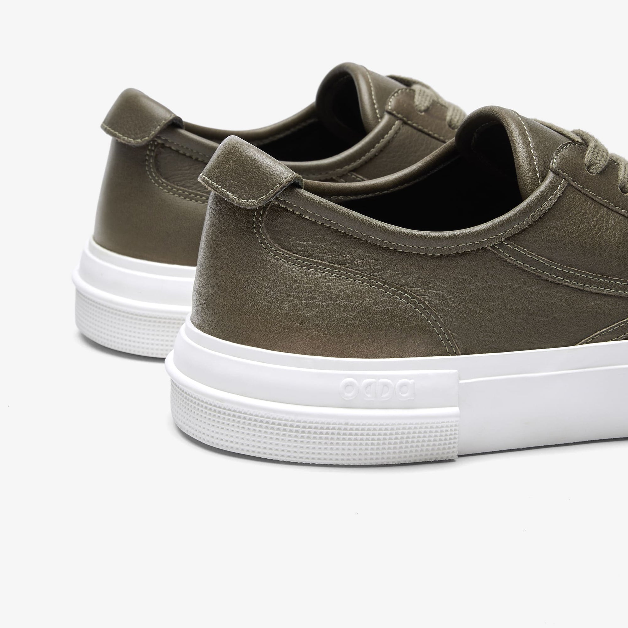 Sneakers casual unisex Untitled 20 talón