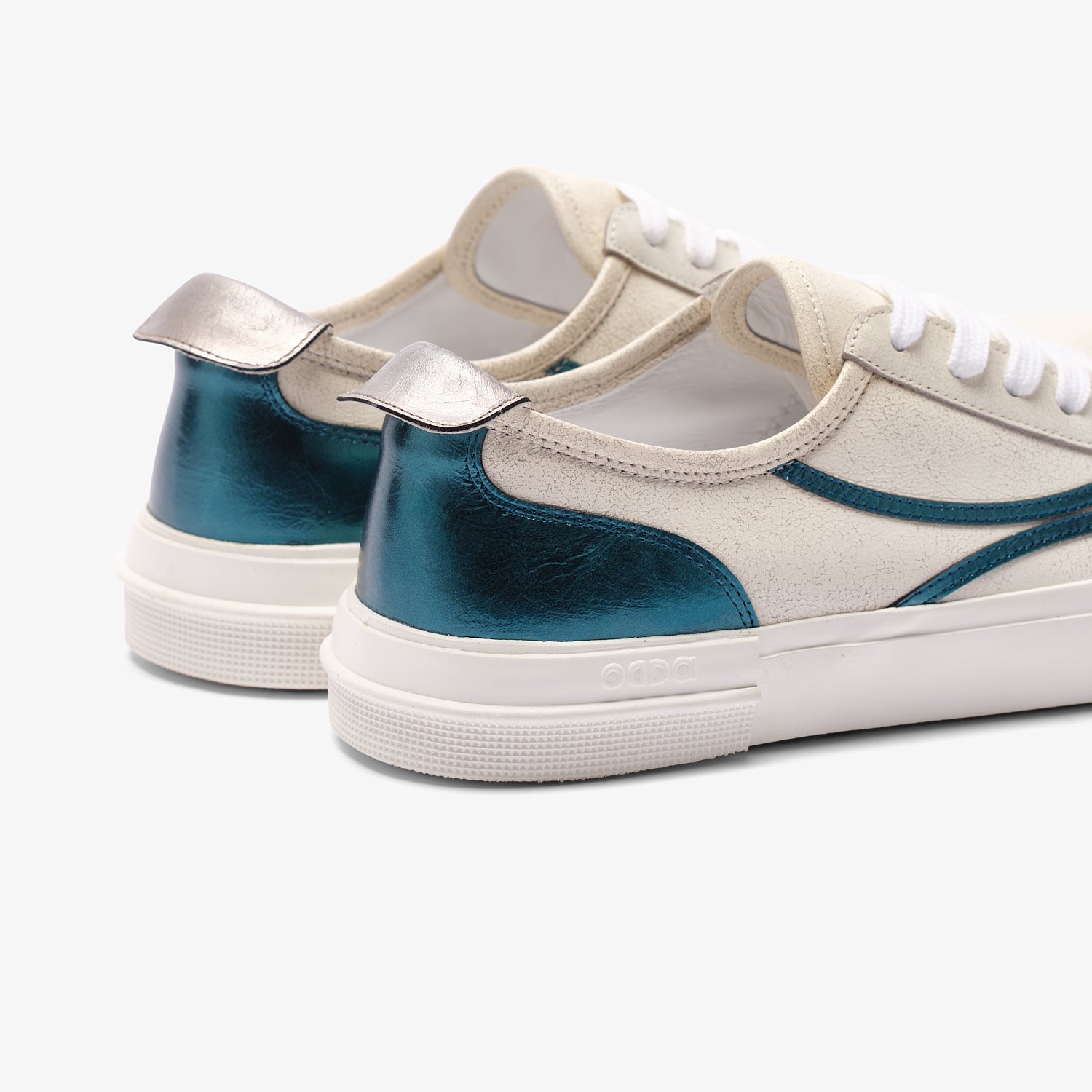 Eleganti sneakers bianche e verdi Aurea