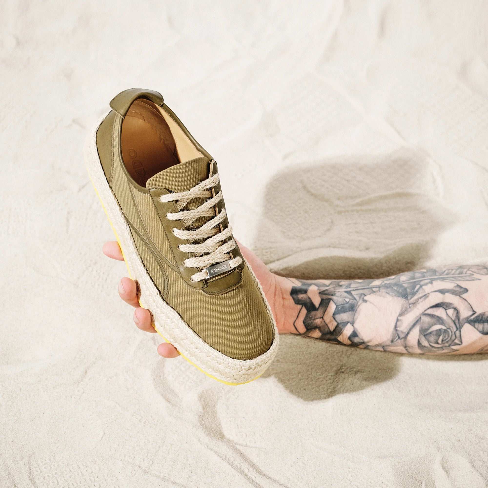 Green unisex sneakers Hawaii 808