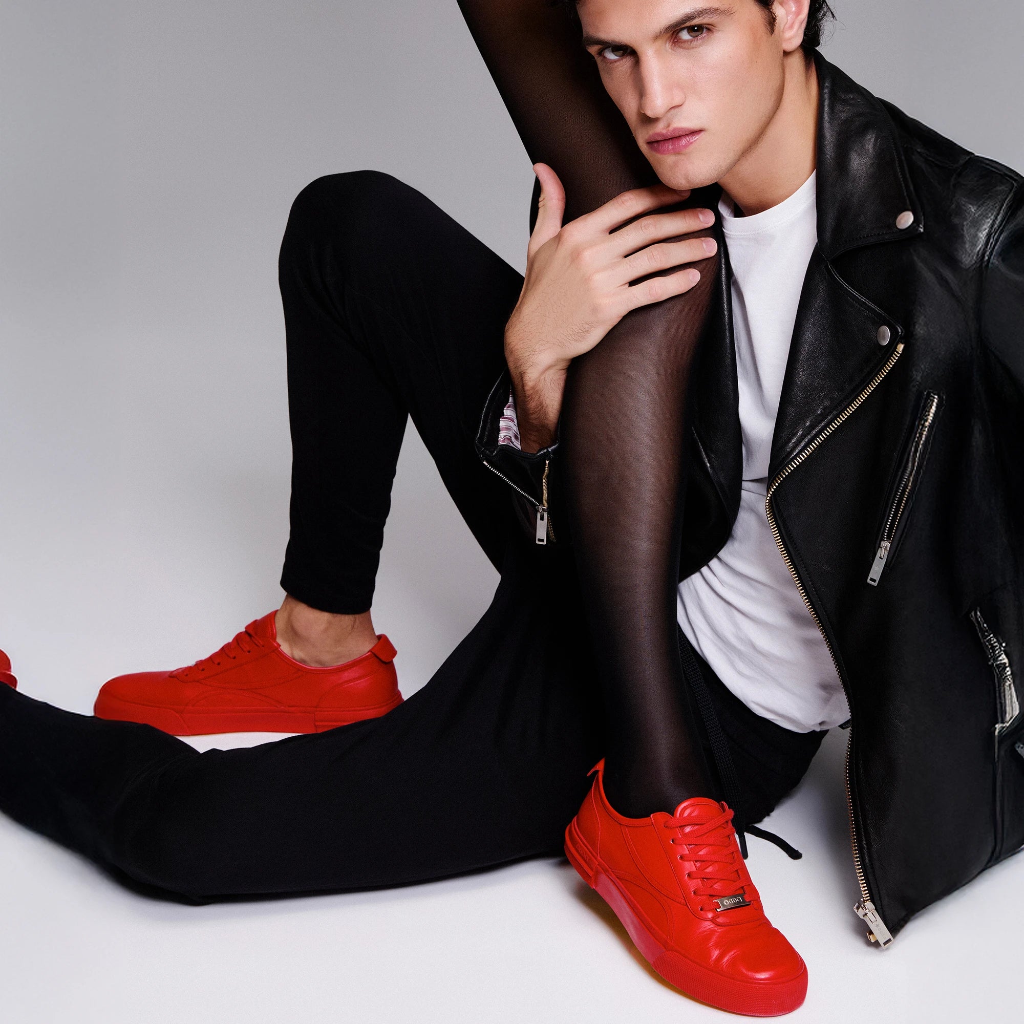 Zapatillas rojas de piel unisex Red 600 