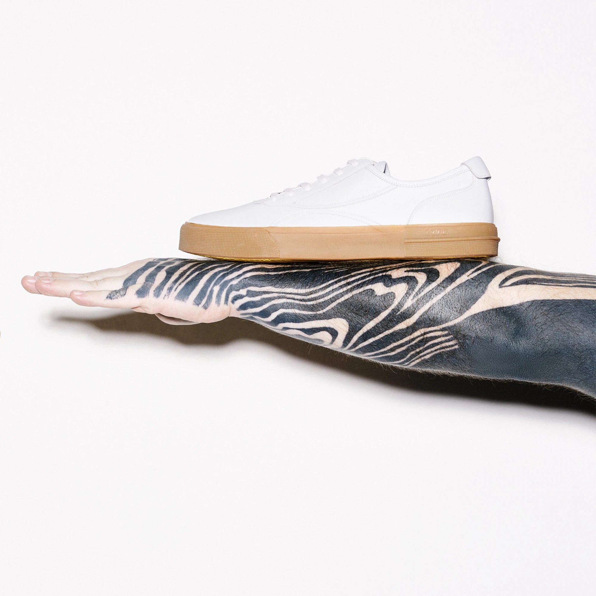 Zapatillas blancas de piel Untitled origins white